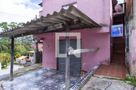 Casa para alugar com 30m², 2 quartos e sem vaga Casa para alugar com 30m², 2 quartos e sem vagaFachada