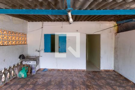 Casa para alugar com 30m², 2 quartos e sem vaga Casa para alugar com 30m², 2 quartos e sem vagaVaranda e área de serviço