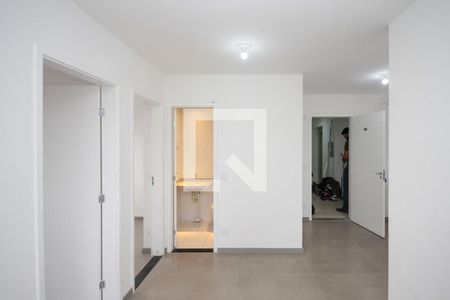 Sala de apartamento para alugar com 2 quartos, 37m² em Cidade Satélite Santa Bárbara, São Paulo