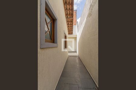 Casa à venda com 125m², 2 quartos e 2 vagasCorredor Lateral