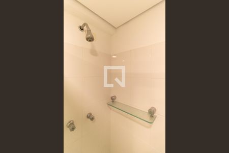 Apartamento à venda com 92m², 1 quarto e 3 vagas Apartamento à venda com 92m², 1 quarto e 3 vagasBanheiro da Suítevvv