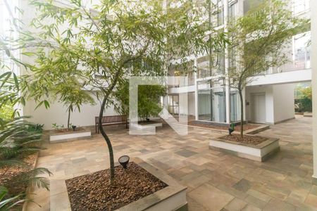 Apartamento à venda com 92m², 1 quarto e 3 vagas Apartamento à venda com 92m², 1 quarto e 3 vagasÁrea comum