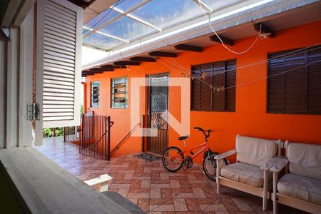 Vista sala de casa de condomínio para alugar com 1 quarto, 38m² em Estância Velha, Canoas