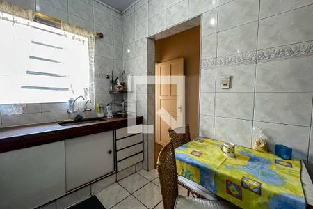 Casa para alugar com 89m², 2 quartos e 1 vagaCozinha