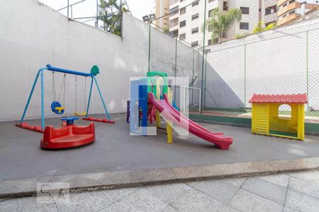 Apartamento à venda com 115m², 3 quartos e 3 vagasÁrea Comum - Playground