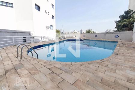 Apartamento à venda com 115m², 3 quartos e 3 vagasÁrea comum - Piscina