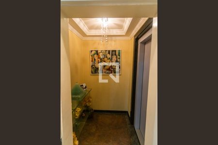 Apartamento à venda com 115m², 3 quartos e 3 vagasHall do elevador