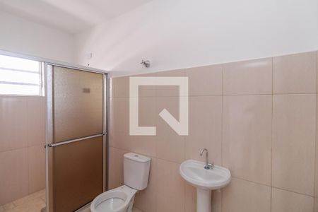 Banheiro de casa para alugar com 1 quarto, 22m² em Vila Zelina, São Paulo