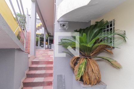 Casa para alugar com 19m², 1 quarto e sem vagaEntrada