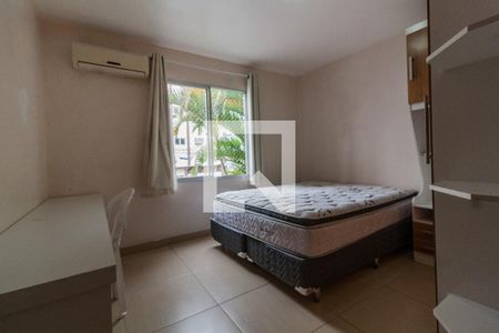 Quarto 1 de apartamento para alugar com 2 quartos, 75m² em Kobrasol, São José
