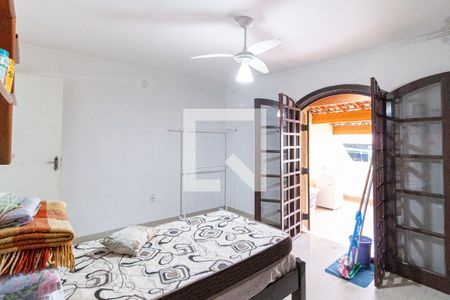 Casa à venda com 250m², 4 quartos e 2 vagasSuíte