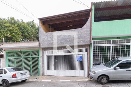 Casa à venda com 250m², 4 quartos e 2 vagasFachada