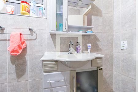 Casa à venda com 250m², 4 quartos e 2 vagasBanheiro da suíte