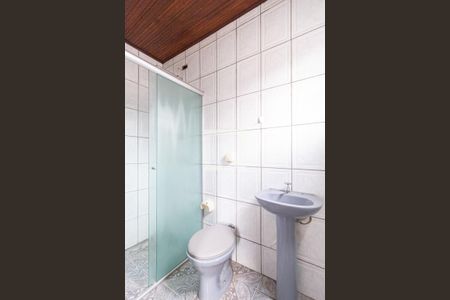 Casa à venda com 250m², 4 quartos e 2 vagasBanheiro de serviço