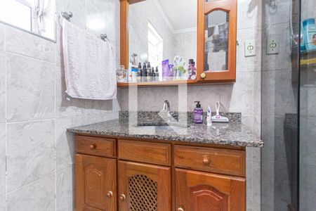 Casa à venda com 250m², 4 quartos e 2 vagasBanheiro 2