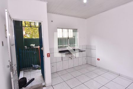 Cozinha de casa para alugar com 1 quarto, 80m² em Cidade Líder, São Paulo