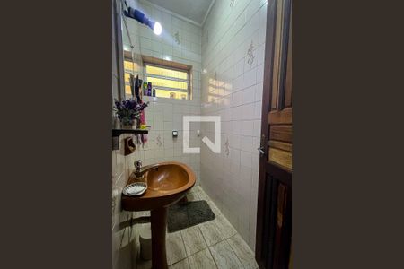 Casa à venda com 200m², 3 quartos e sem vagaBanheiro 2