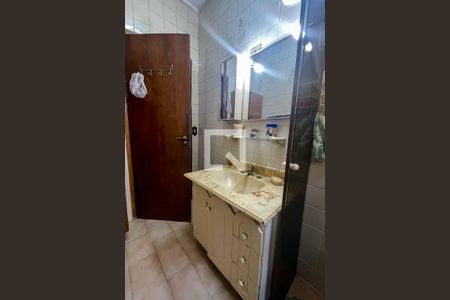 Casa à venda com 200m², 3 quartos e sem vagaBanheiro