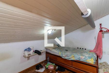 Casa à venda com 540m², 6 quartos e 6 vagas Casa à venda com 540m², 6 quartos e 6 vagasQuarto