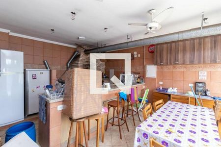 Casa à venda com 540m², 6 quartos e 6 vagas Casa à venda com 540m², 6 quartos e 6 vagasÁrea comum - Churrasqueira