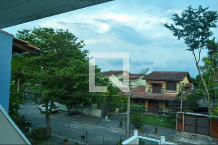 Casa de condomínio à venda com 400m², 4 quartos e 3 vagas Casa de condomínio à venda com 400m², 4 quartos e 3 vagasVista do Escritório