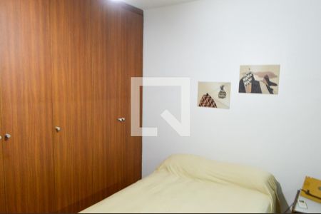 Casa de condomínio à venda com 400m², 4 quartos e 3 vagas Casa de condomínio à venda com 400m², 4 quartos e 3 vagasQuarto 1