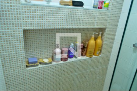 Casa de condomínio à venda com 400m², 4 quartos e 3 vagas Casa de condomínio à venda com 400m², 4 quartos e 3 vagasBanheiro da Suíte