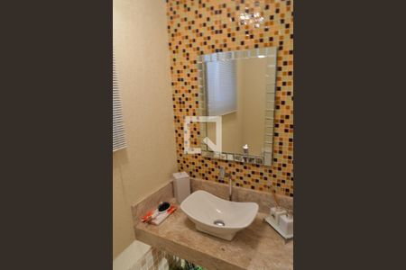 Lavabo de casa de condomínio à venda com 4 quartos, 400m² em Taquara, Rio de Janeiro