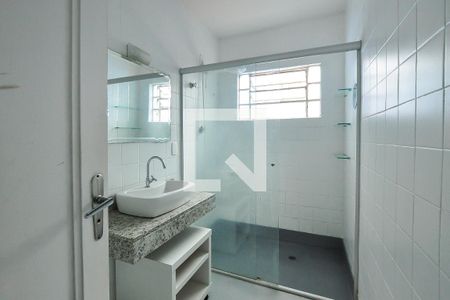 Casa para alugar com 150m², 2 quartos e 2 vagasBanheiro