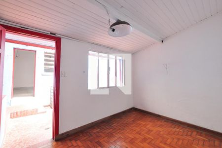 Casa para alugar com 150m², 2 quartos e 2 vagasEscritório