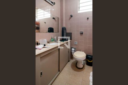 Banheiro de casa à venda com 3 quartos, 720m² em Cidade Monções, São Paulo