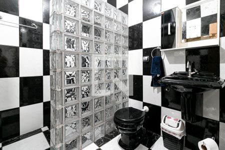 Casa à venda com 100m², 3 quartos e 2 vagasBanheiro