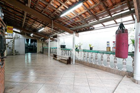 Casa à venda com 100m², 3 quartos e 2 vagasChurrasqueira