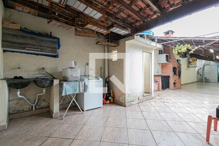 Casa à venda com 100m², 3 quartos e 2 vagasÁrea de Serviço