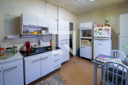 Casa à venda com 147m², 2 quartos e sem vaga Casa à venda com 147m², 2 quartos e sem vagaCozinha