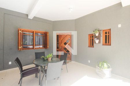 Casa à venda com 300m², 4 quartos e 1 vagaQuintal