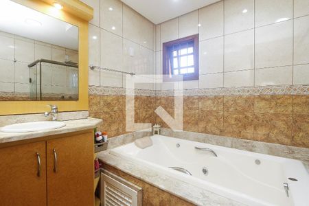 Casa à venda com 300m², 4 quartos e 1 vagaBanheiro suite