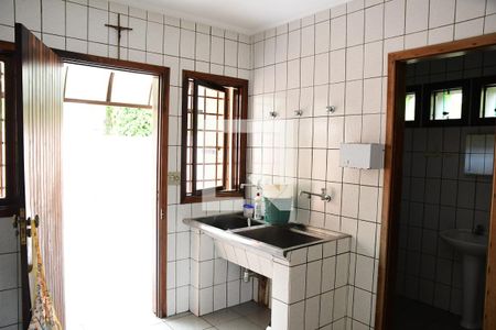 Casa de condomínio para alugar com 800m², 4 quartos e 3 vagasÁrea de Serviço