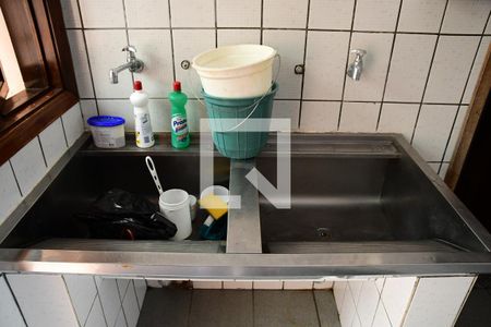 Casa de condomínio para alugar com 800m², 4 quartos e 3 vagasÁrea de Serviço