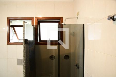 Casa de condomínio para alugar com 800m², 4 quartos e 3 vagasBanheiro da Suíte 2