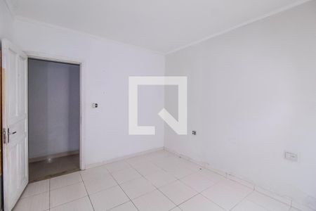 Quarto 2 de casa à venda com 2 quartos, 120m² em Vila Paulo Silas, São Paulo