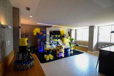 Apartamento à venda com 74m², 3 quartos e 1 vagaÁrea comum - Salão de festas