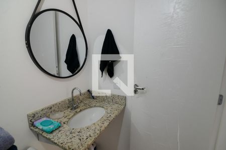 Apartamento à venda com 74m², 3 quartos e 1 vagaBanheiro Social