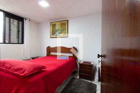 Quarto 1 de apartamento para alugar com 2 quartos, 45m² em Jardim Antartica, São Paulo