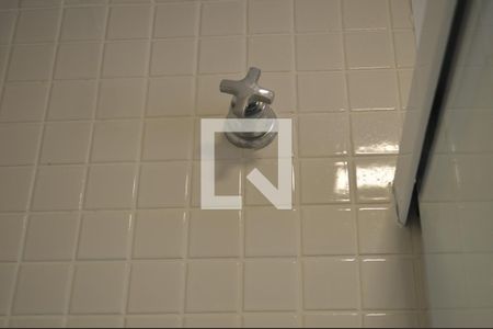 Apartamento à venda com 39m², 1 quarto e 1 vagaDetalhe banheiro