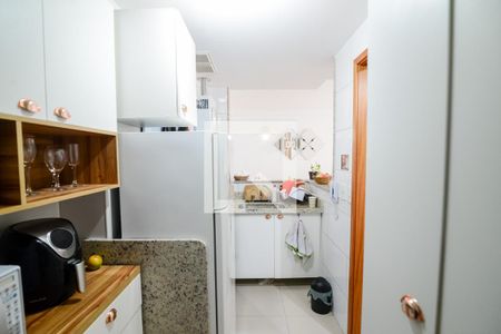 Apartamento à venda com 88m², 2 quartos e 1 vagaCozinha e Área de Serviço