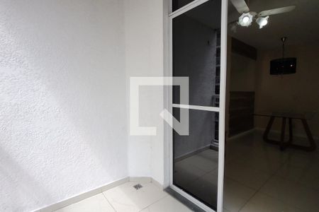 Apartamento à venda com 48m², 2 quartos e 1 vagaVaranda 