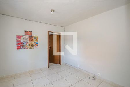 Sala de casa para alugar com 2 quartos, 70m² em Caiçaras, Belo Horizonte