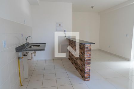 Apartamento para alugar com 55m², 2 quartos e 1 vaga Apartamento para alugar com 55m², 2 quartos e 1 vagaCozinha e Área de Serviço