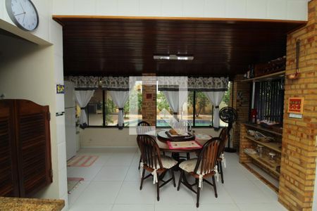 Casa de condomínio à venda com 350m², 3 quartos e 2 vagasCozinha